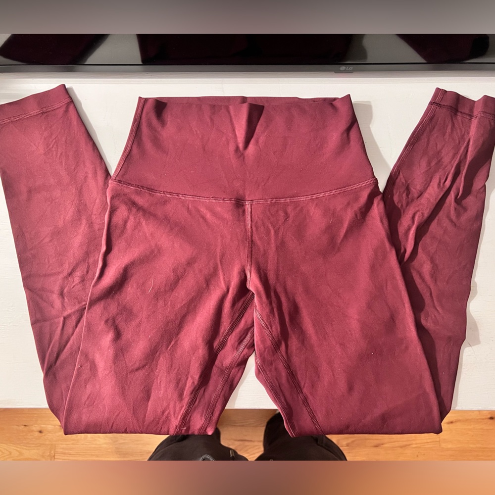 Lululemon Align 25” leggings, sz 4, Red Merlot